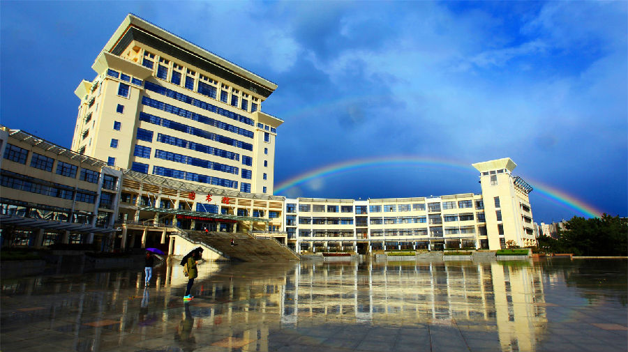 13《风雨彩虹》1.jpg